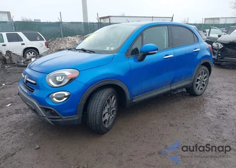 2020 Fiat 500X Trekking Awd z USA, uszkodzony, nr VIN ZFBNFYB14LP880899